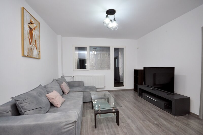 Drumul Taberei Apartament 2 camere renovat Favorit la 2 minute metrou