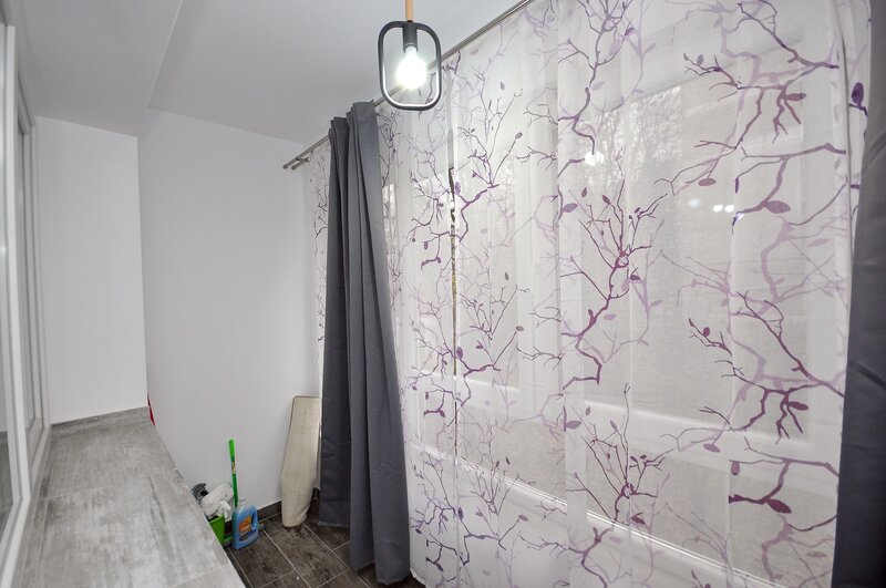 Drumul Taberei Apartament 2 camere renovat Favorit la 2 minute metrou